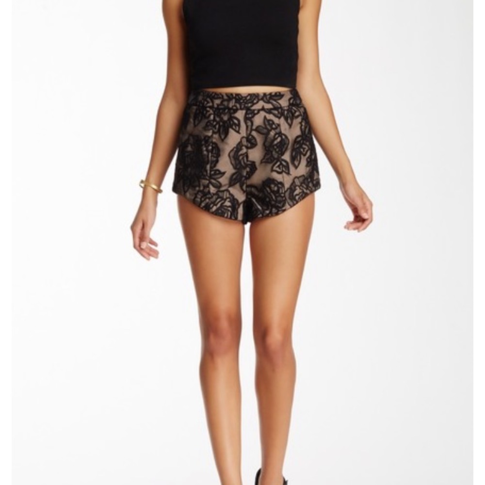 Stylestalker Night Fever lace shorts